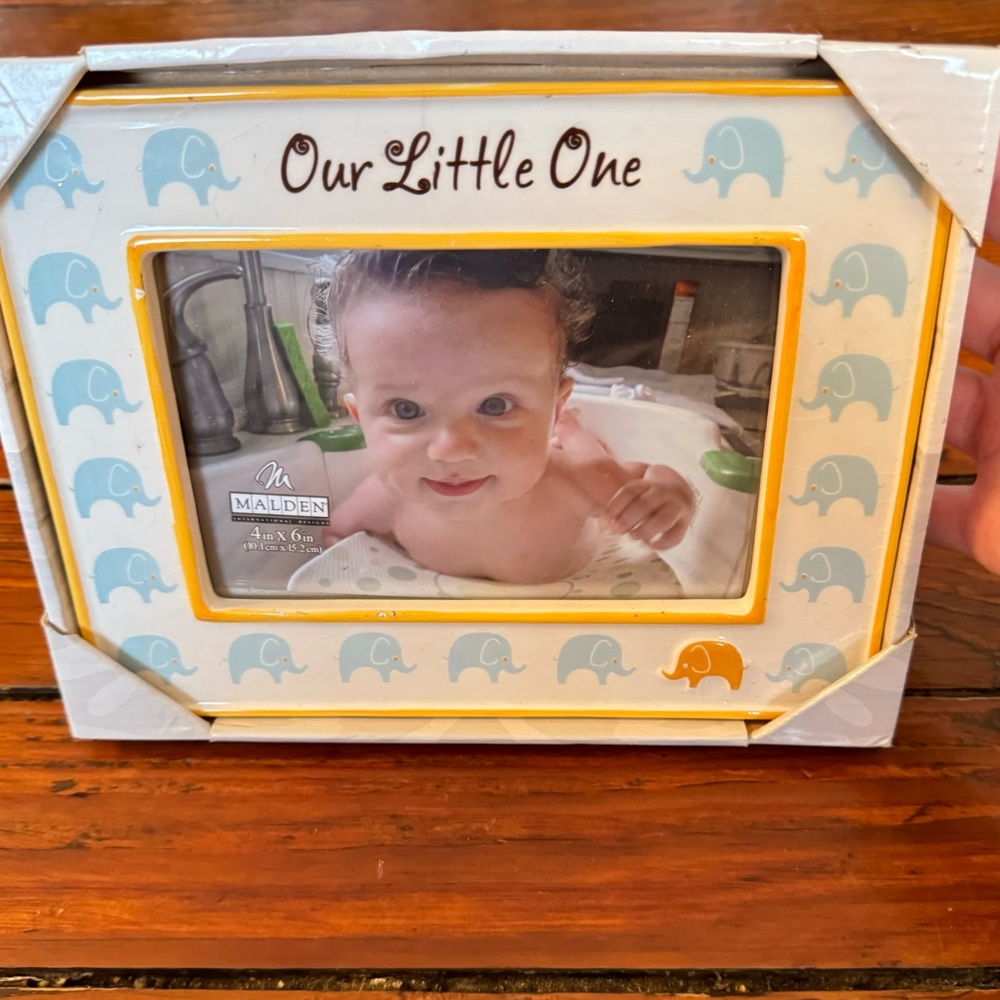 🧩 3/$20 Baby Boy Elephant Photo Frame NWT